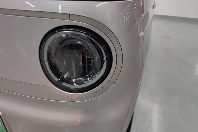 Used Geely Galaxy Panda 2023 Panda Mini 200km Endurance Bear Left Front Headlight