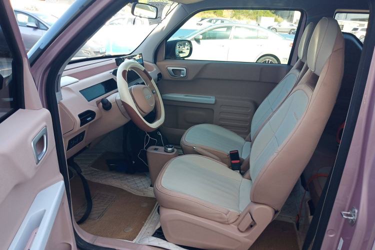 Used Geely Galaxy Panda 2023 Panda Mini 200km Endurance Bear Left Front Seat