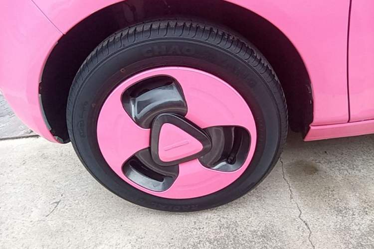 Used Geely Galaxy Panda 2023 Panda Mini New Year Edition Treasure Bear Left Front Wheel Hub