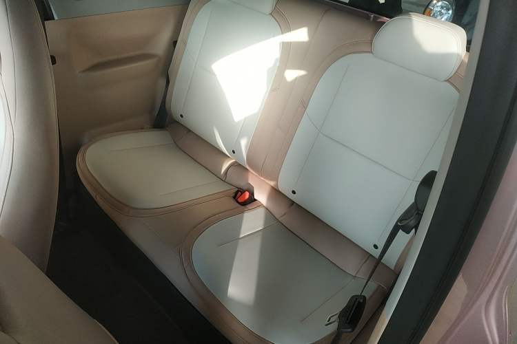 Used Geely Galaxy Panda 2023 Panda Mini 200km Dynamic Bear Left Rear Seat