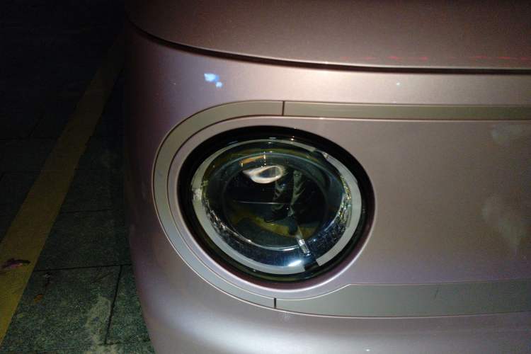 Used Geely Galaxy Panda 2023 Panda Mini 200km Endurance Bear Right Front Headlight