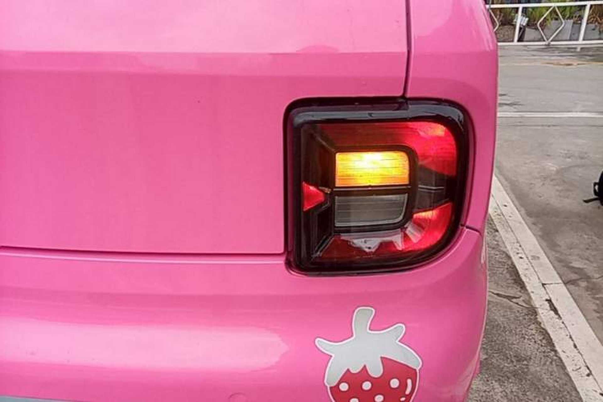 Used Geely Galaxy Panda 2023 Panda Mini New Year Edition Treasure Bear Right Rear Taillight