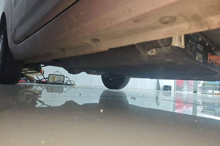 Used Geely Galaxy Panda 2023 Panda Mini 200km Endurance Bear Right Side Sill