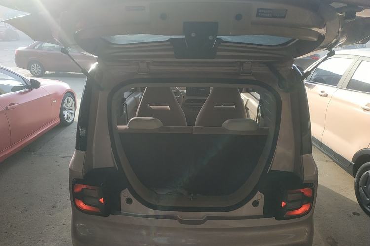 Used Geely Galaxy Panda 2023 Panda Mini 200km Dynamic Bear Trunk