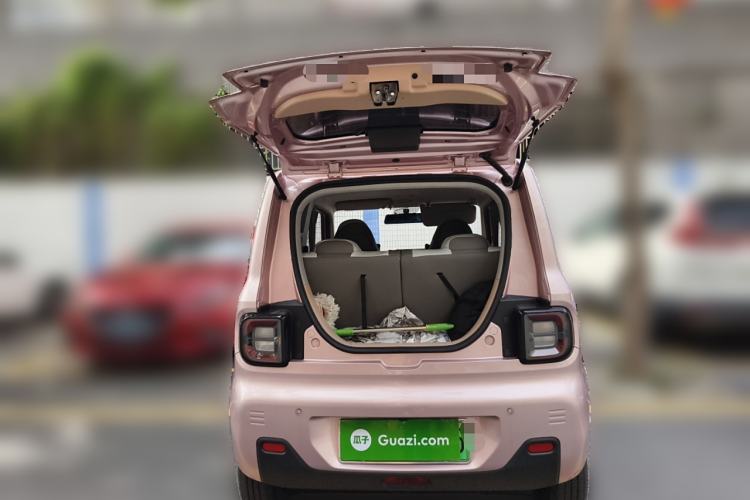 Used Geely Galaxy Panda 2023 Panda Mini 200km Endurance Bear Trunk