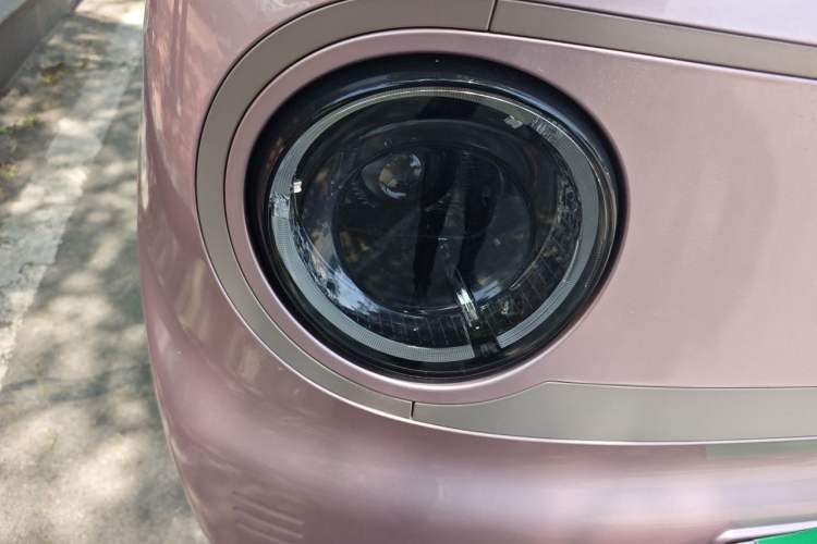 Used Geely Galaxy Panda 2023 Panda Mini 200km Endurance Bear Right Front Headlight