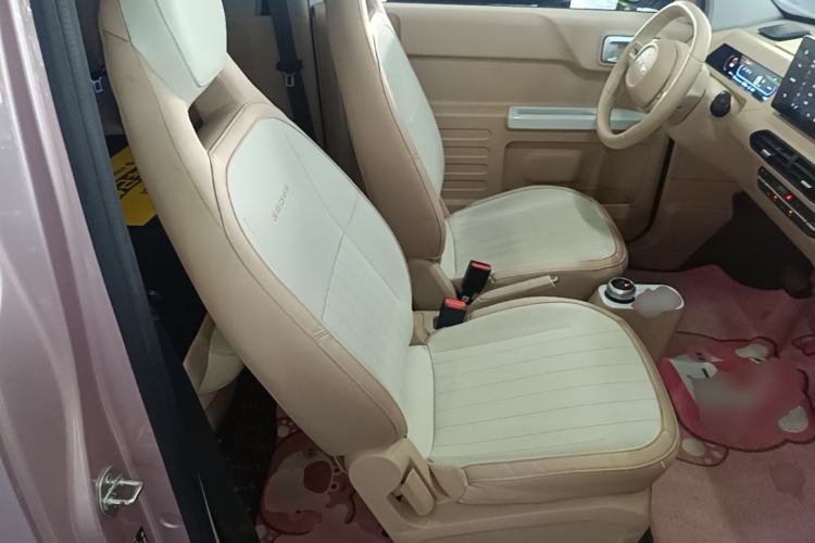 Used Geely Galaxy Panda 2023 Panda Mini 200km Endurance Bear Right Front Seat