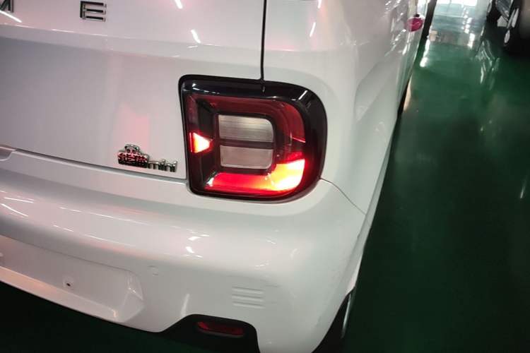 Used Geely Galaxy Panda 2023 Panda Mini 200km Dynamic Bear Right Rear Taillight