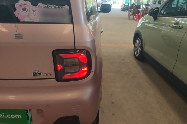 Used Geely Galaxy Panda 2023 Panda Mini 200km Dynamic Bear Right Rear Taillight
