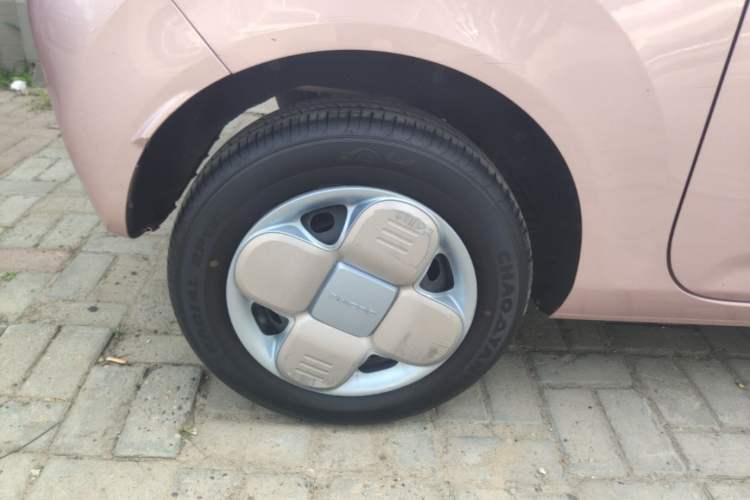 Used Geely Galaxy Panda 2023 Panda Mini 200km Endurance Bear Right Rear Wheel Hub