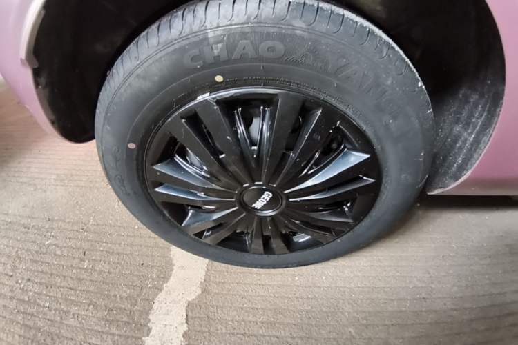 Used Geely Galaxy Panda 2023 Panda Mini 200km Endurance Bear Right Rear Wheel Hub