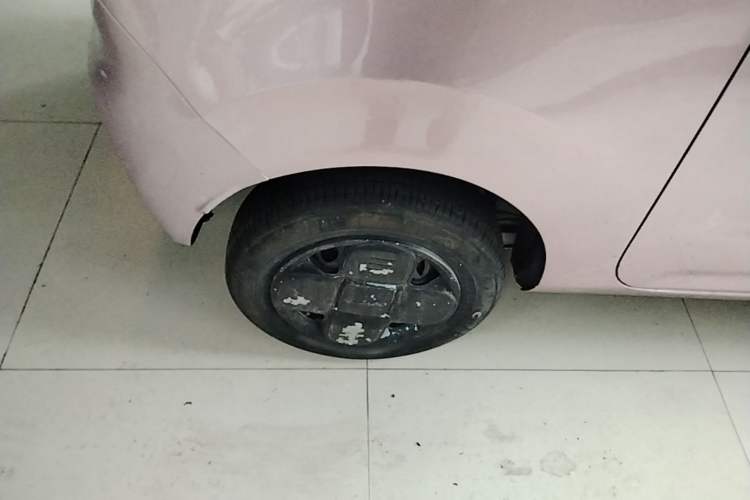 Used Geely Galaxy Panda 2023 Panda Mini 200km Endurance Bear Right Rear Wheel Hub