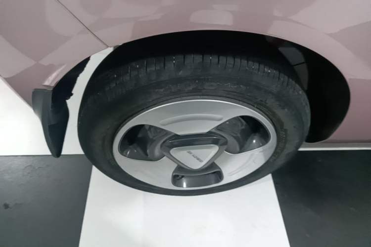 Used Geely Galaxy Panda 2023 Panda Mini 200km Dynamic Bear Right Rear Wheel Hub
