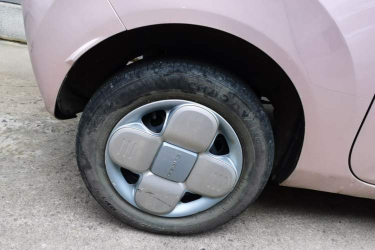Used Geely Galaxy Panda 2023 Panda Mini 200km Endurance Bear Right Rear Wheel Hub