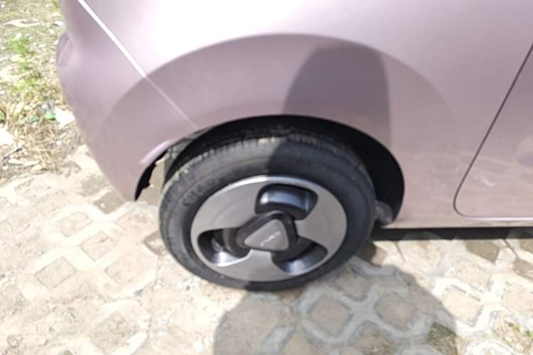 Used Geely Galaxy Panda 2023 Panda Mini 200km Dynamic Bear Right Rear Wheel Hub