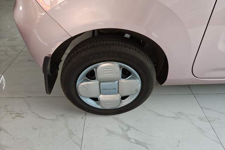 Used Geely Galaxy Panda 2023 Panda Mini 200km Endurance Bear Right Rear Wheel Hub