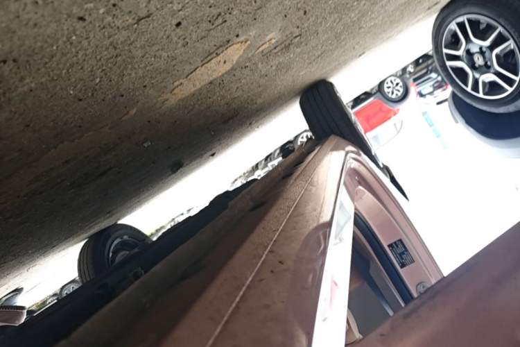 Used Geely Galaxy Panda 2023 Panda Mini 200km Endurance Bear Right Side Sill