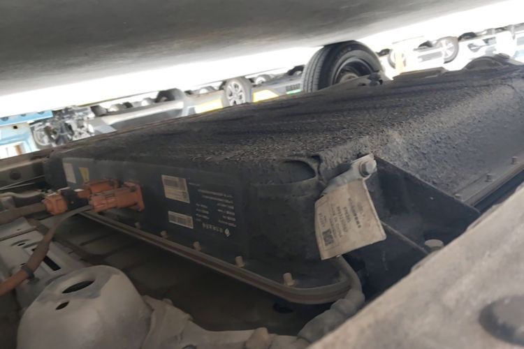 Used Geely Galaxy Panda 2023 Panda Mini 200km Endurance Bear Right Side Sill