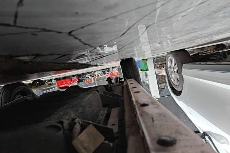 Used Geely Galaxy Panda 2023 Panda Mini 200km Endurance Bear Right Side Sill