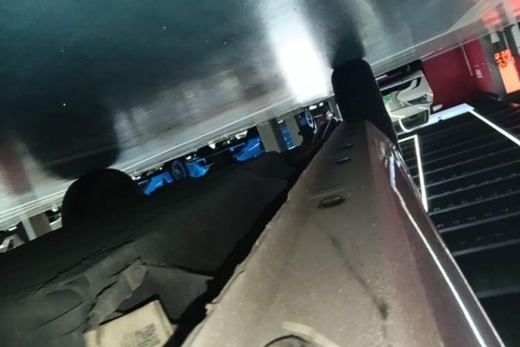 Used Geely Galaxy Panda 2023 Panda Mini 200km Endurance Bear Right Side Sill