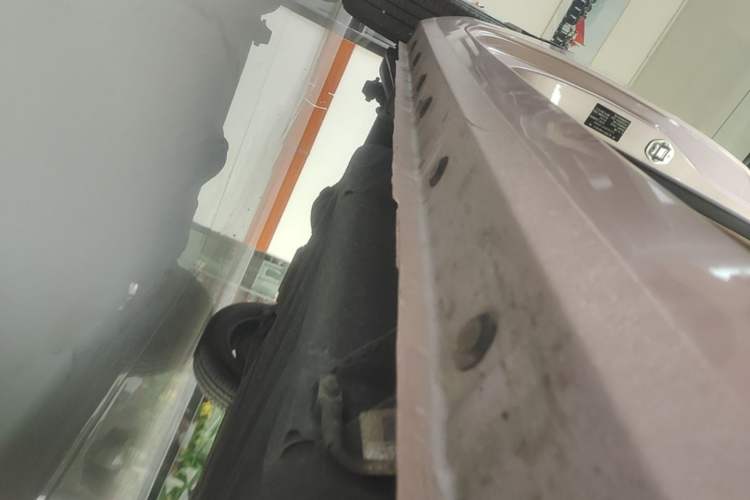 Used Geely Galaxy Panda 2023 Panda Mini 200km Endurance Bear Right Side Sill