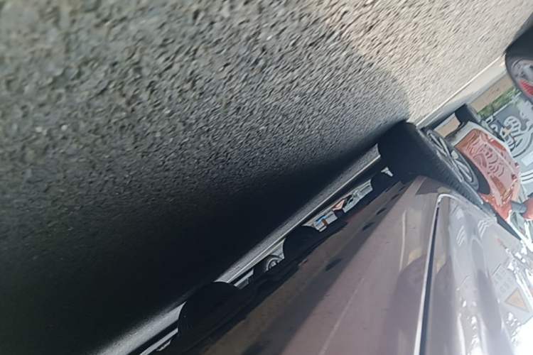 Used Geely Galaxy Panda 2023 Panda Mini 200km Endurance Bear Right Side Sill