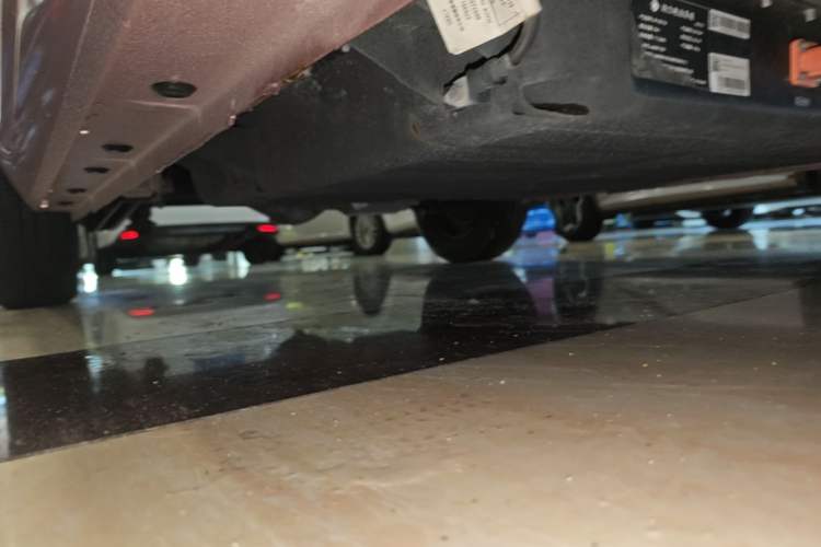 Used Geely Galaxy Panda 2023 Panda Mini 200km Endurance Bear Right Side Sill