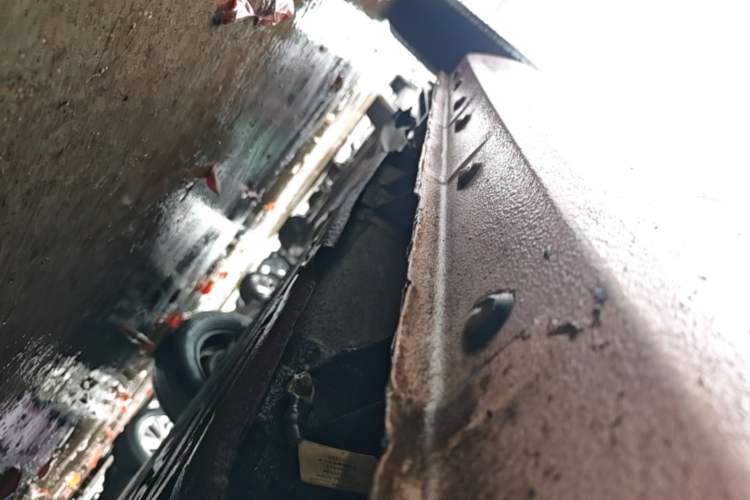Used Geely Galaxy Panda 2023 Panda Mini 200km Endurance Bear Right Side Sill