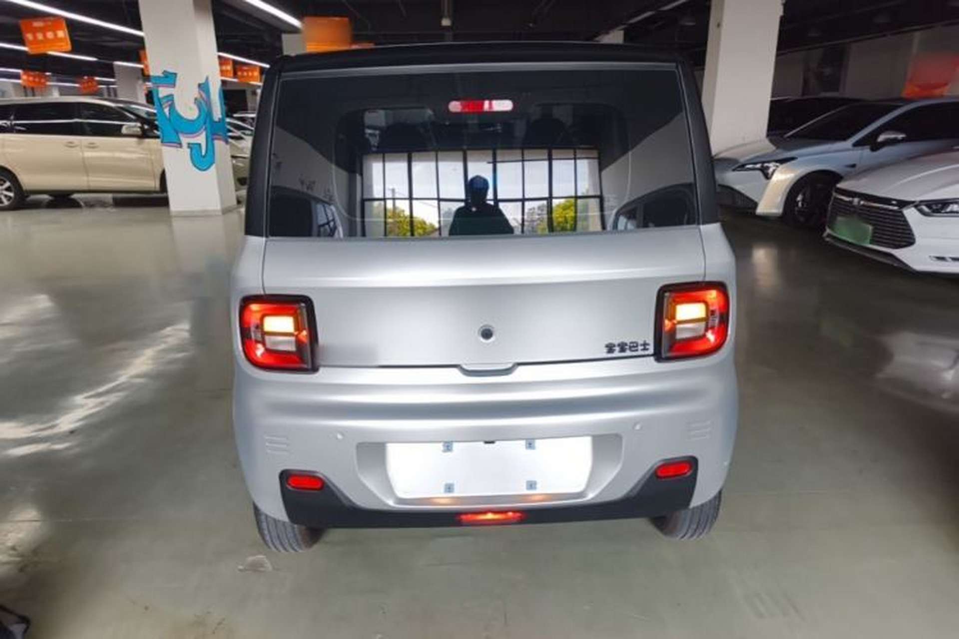 Used Geely Galaxy Panda 2023 Panda Mini 200km Endurance Bear Rear
