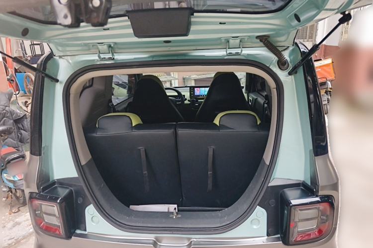 Used Geely Galaxy Panda 2023 Panda Mini 200km Endurance Bear Trunk