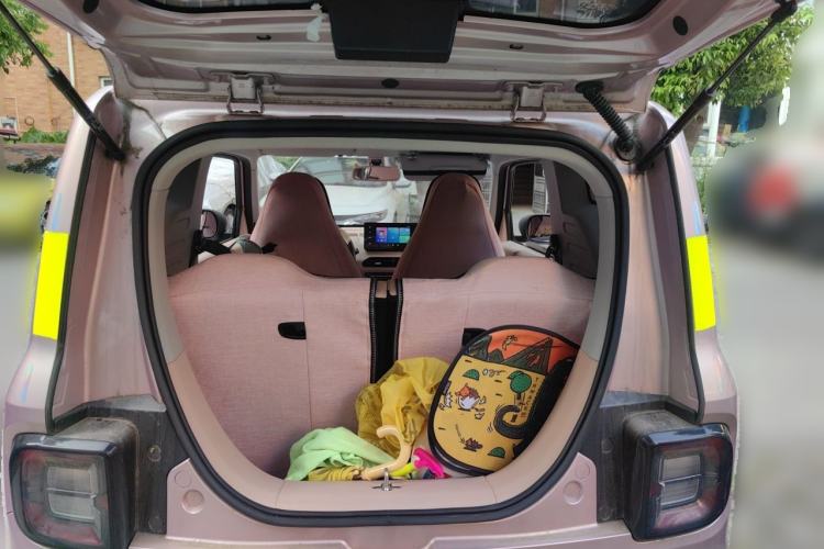 Used Geely Galaxy Panda 2023 Panda Mini 200km Endurance Bear Trunk