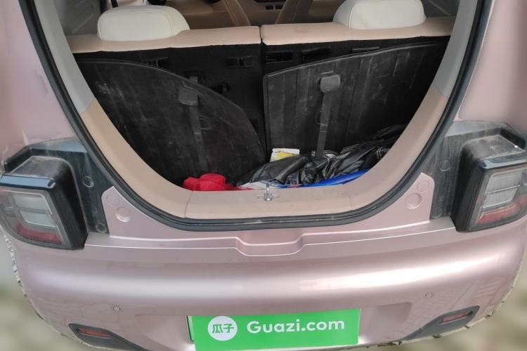 Used Geely Galaxy Panda 2023 Panda Mini 200km Endurance Bear Trunk