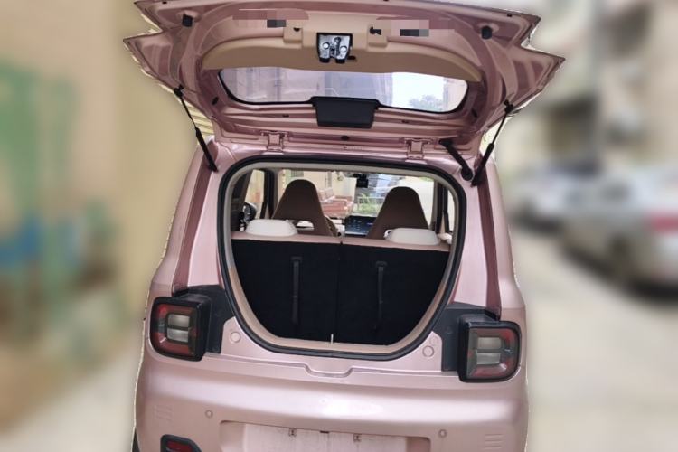 Used Geely Galaxy Panda 2023 Panda Mini 200km Endurance Bear Trunk