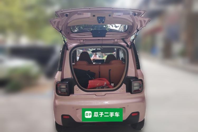 Used Geely Galaxy Panda 2023 Panda Mini 200km Endurance Bear Trunk