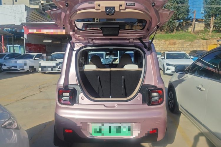 Used Geely Galaxy Panda 2023 Panda Mini 200km Endurance Bear Trunk