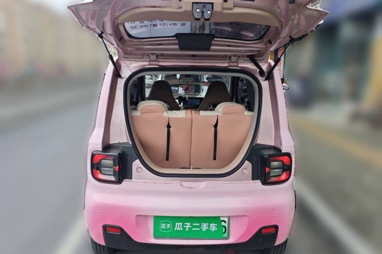 Used Geely Galaxy Panda 2023 Panda Mini 200km Endurance Bear Trunk