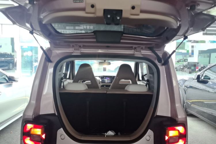 Used Geely Galaxy Panda 2023 Panda Mini 200km Endurance Bear Trunk