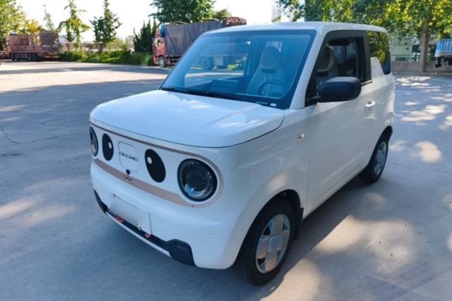 Used Geely Galaxy Panda 2023 Panda Mini 200km Endurance Bear