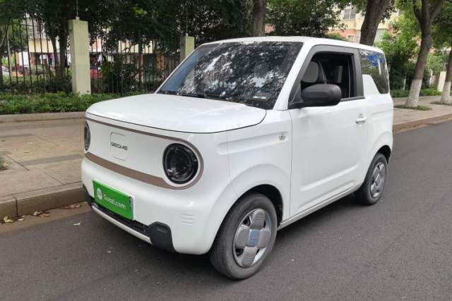 Used Geely Galaxy Panda 2023 Panda Mini 120km Super Cute Bear