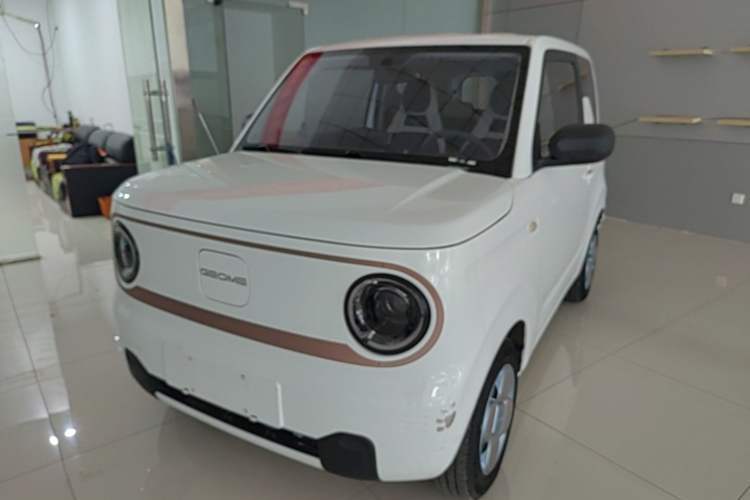 Used Geely Galaxy Panda 2023 Panda Mini 120km Super Cute Bear Guazi used car, China used car export, Used car for sale, Used  cars, Cheapest cars for sale