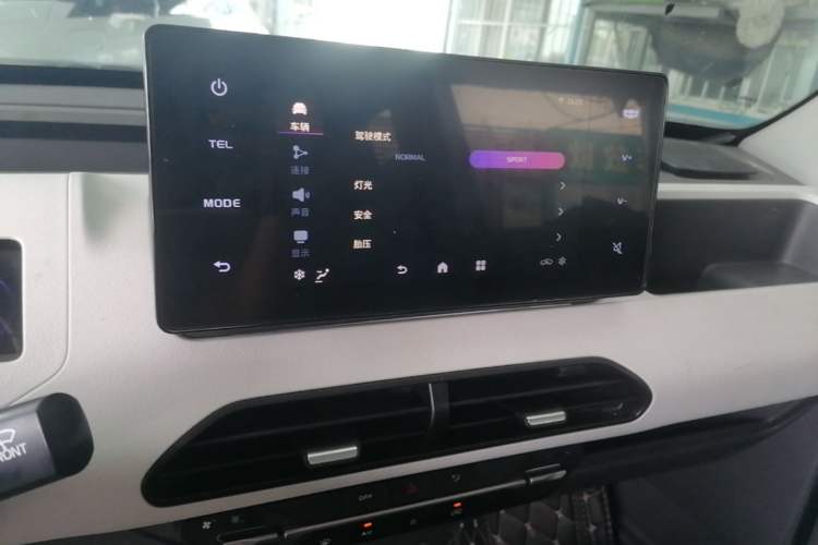 Used Geely Galaxy Panda 2023 Panda Mini 200km Dynamic Bear Audio And AC Panel