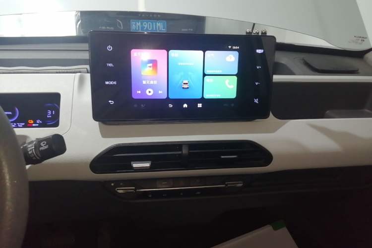 Used Geely Galaxy Panda 2023 Panda Mini 200km Dynamic Bear Audio And AC Panel