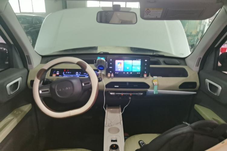 Used Geely Galaxy Panda 2023 Panda Mini New Year Edition Treasure Bear Center Console