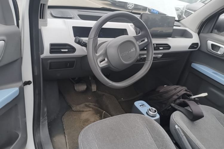 Used Geely Galaxy Panda 2023 Panda Mini 120km Cute Bear Center Console