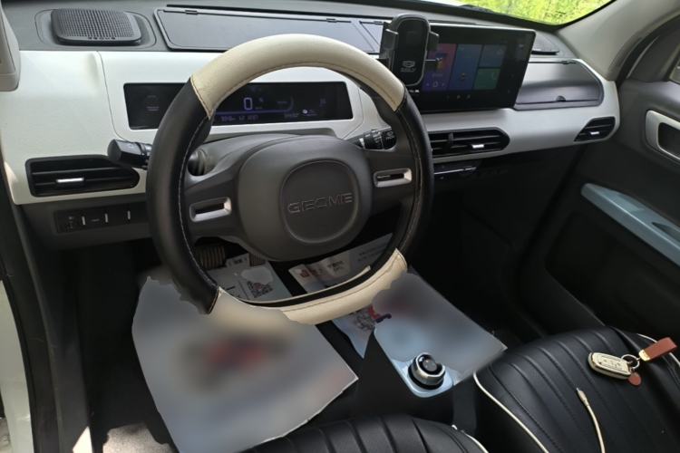 Used Geely Galaxy Panda 2023 Panda Mini 120km Asian Games Edition Center Console