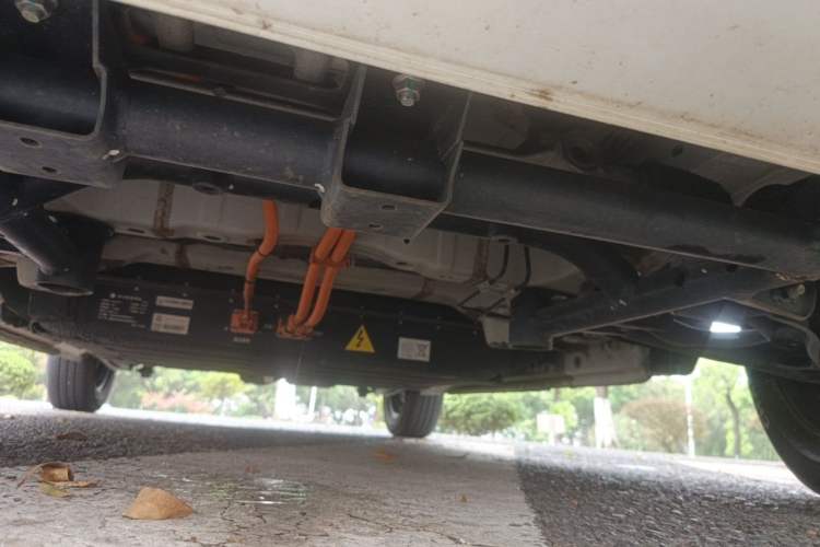Used Geely Galaxy Panda 2023 Panda Mini 200km Endurance Bear Chassis Front