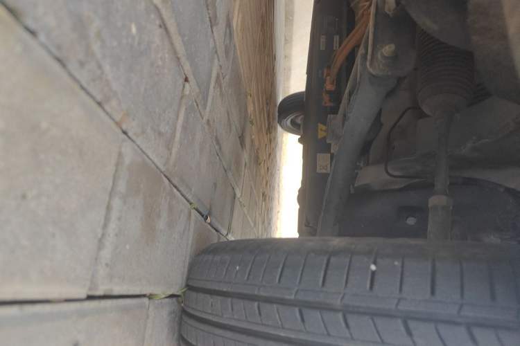 Used Geely Galaxy Panda 2023 Panda Mini 200km Endurance Bear Chassis Front Left