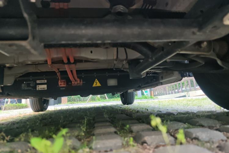 Used Geely Galaxy Panda 2023 Panda Mini 200km Endurance Bear Chassis Front