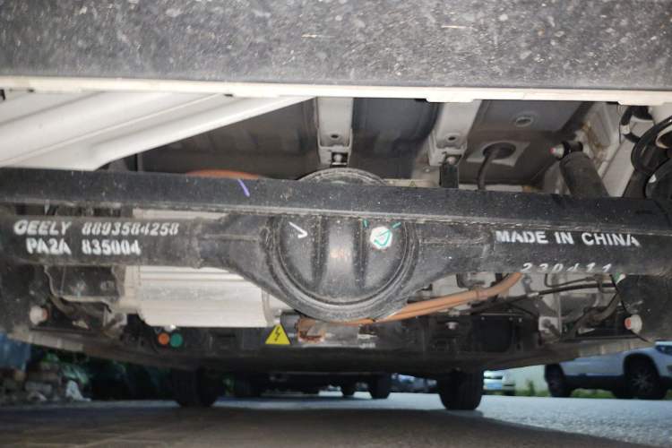 Used Geely Galaxy Panda 2023 Panda Mini 200km Endurance Bear Chassis Rear
