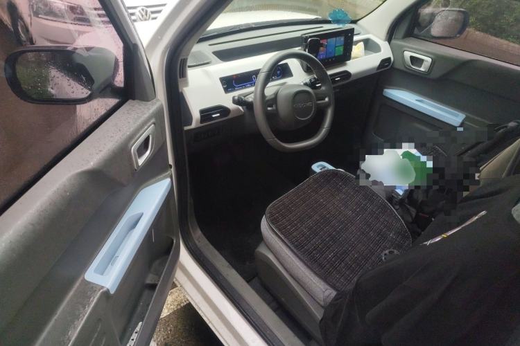 Used Geely Galaxy Panda 2023 Panda Mini 200km Endurance Bear Driver Seat